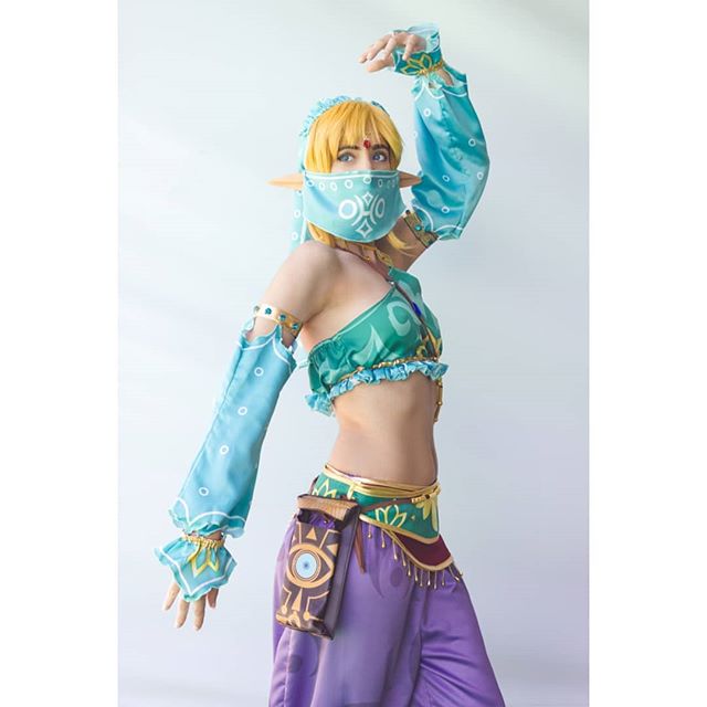 Female Zelda Link Gerudo Outfit Cosplay Costume